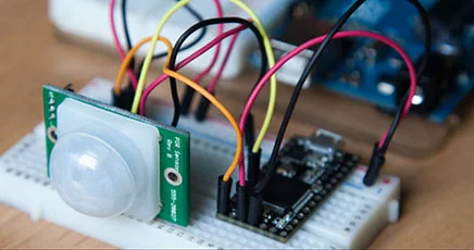 Sensor PIR: Cómo usar un sensor de movimiento PIR con Arduino